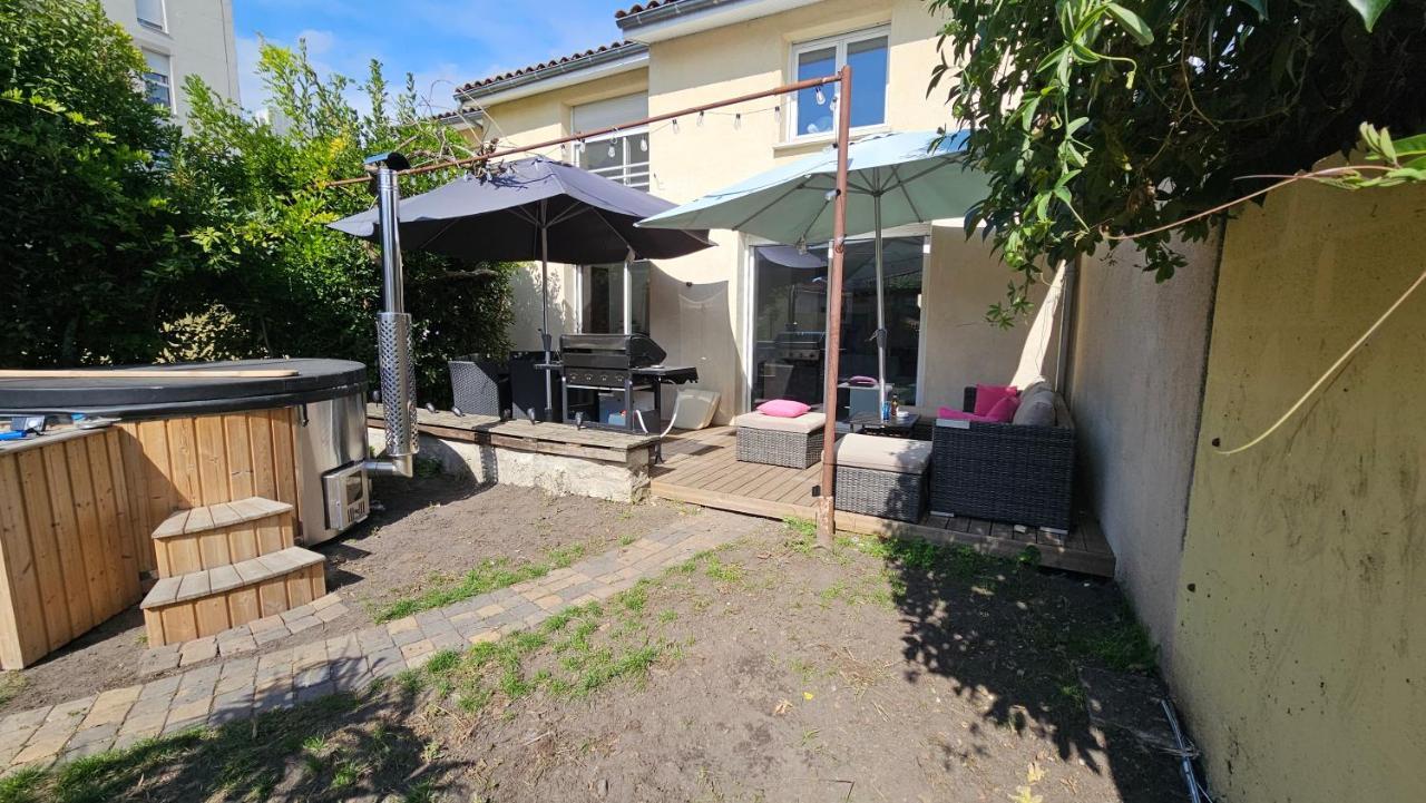 Bed To Rent - Maison Calme Avec Jacuzzi Sous Supplement Bordeaux Exterior photo